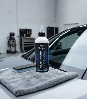 Rocket Science Alliance Glass Polish Compound TX11 in a container, designed for cleaning and restoring glass surfaces.