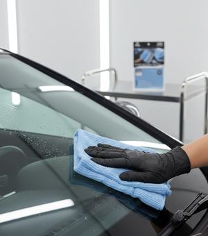 Rocket Science Alliance waffle weave glass cleaning towel, 16x16 inches, streak-free, lint-free window and windshield cleaning cloth.