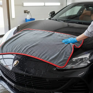 Rocket Science Alliance extra thick car drying towel in 1200 GSM, 23.62x35.43 inches, showing its plush, absorbent surface.