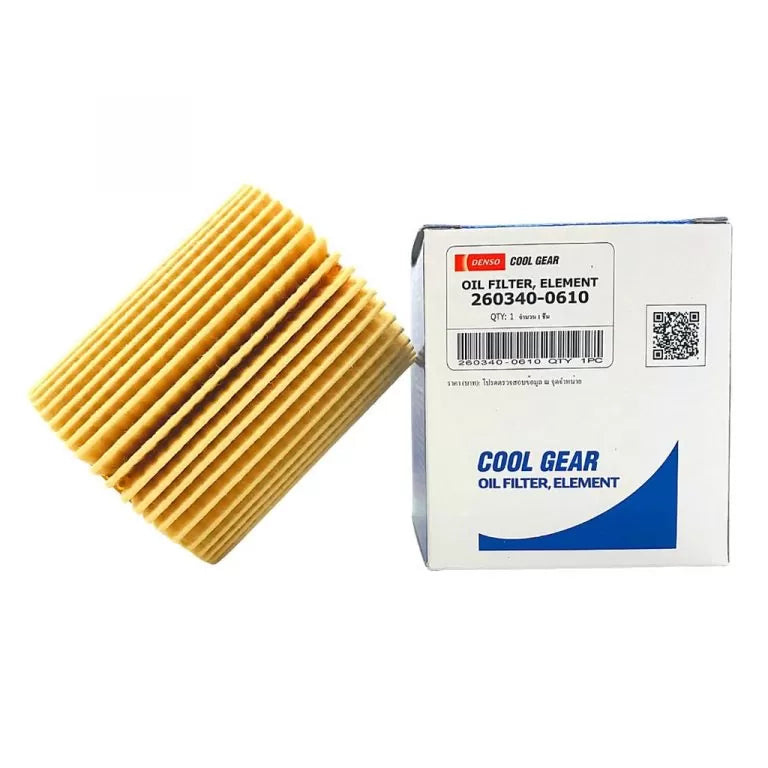 DENSO Cool Gear Oil Filter 0610 for Toyota, showing the brand and filter design with mounting features.