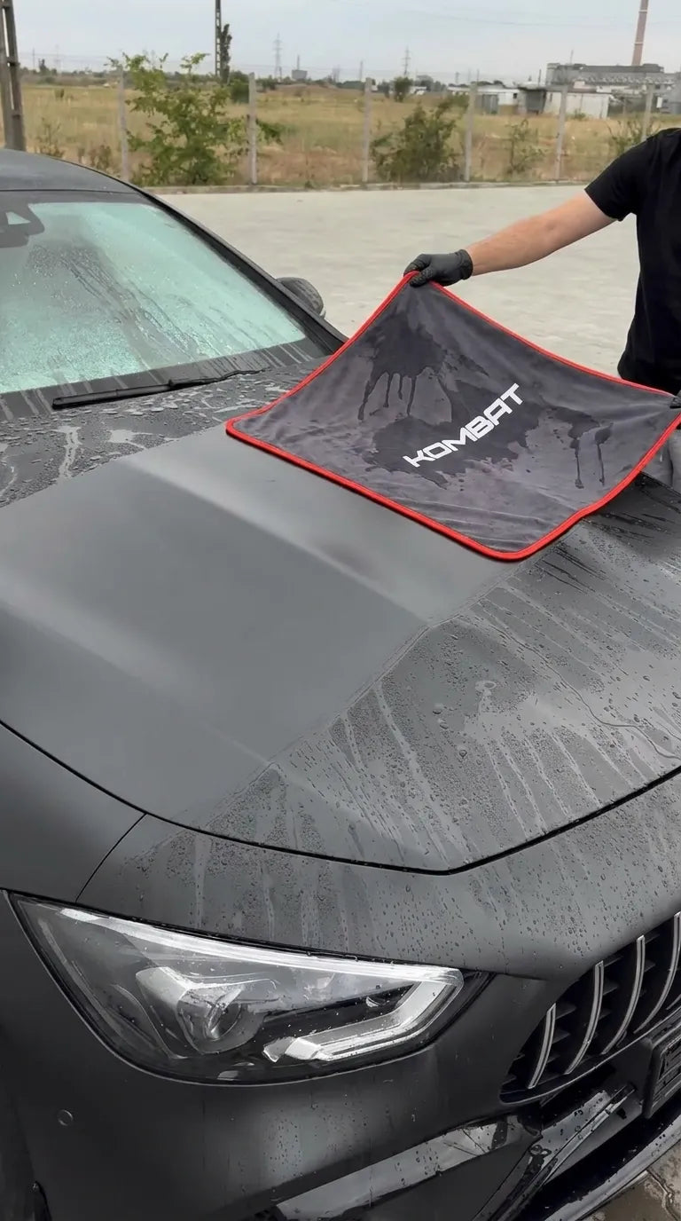 KOMBAT Twisted Loop Car Drying Towel, microfiber, 16x24 inches, high water absorption, fast one-pass drying, scratch-free finish