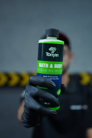 Rocket Science Alliance Bath & Body Extreme Snow Foam 500ml car wash shampoo with rich foam and cleaning power.