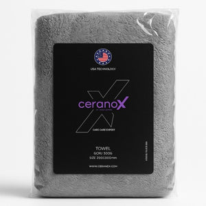 Large grey Ceranox Coral Fleece Towel by Rocket Science Alliance, 40x60cm, soft and plush for gentle drying.
