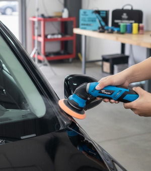 Rocket Science Alliance Nano Cordless Polisher TY-DA1 spot remover, cordless device with ergonomic design for paint correction and detailing.